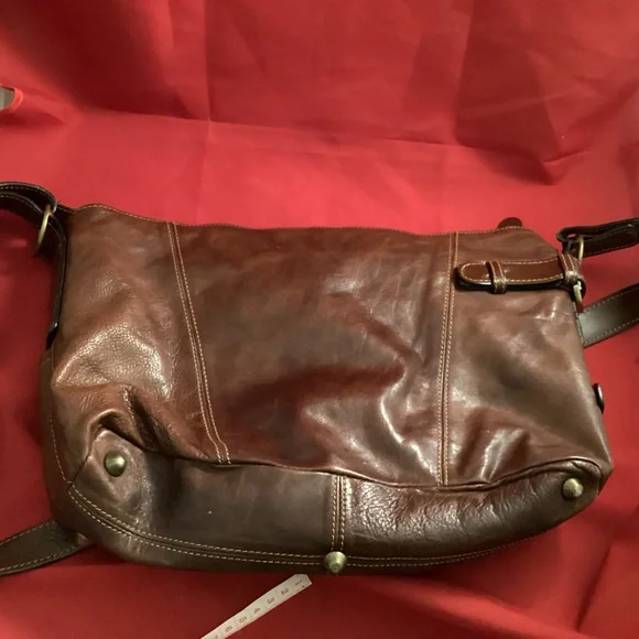 The Trend Designed in Italy Brown leather purse - Picture 10 of 14